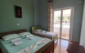 Arjana & Nelaj Apartments
